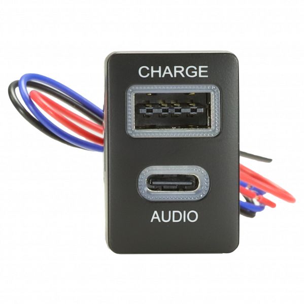 Aerpro - APUSBTO7 - USB-C PASSTHROUGH AND USB CHARGE SUIT TOYOTA 21mm x 32mm